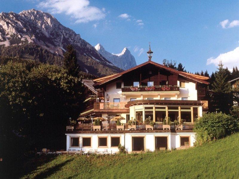 Hotel Alpenkrone Фильцмос Экстерьер фото